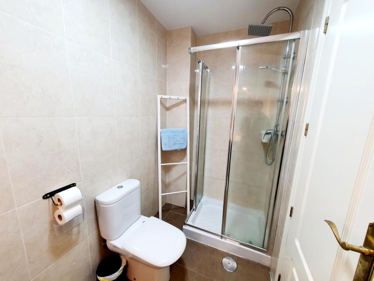 Captain'S Penthouse Studio ฟูเอนฮิโรลา ภายนอก รูปภาพ